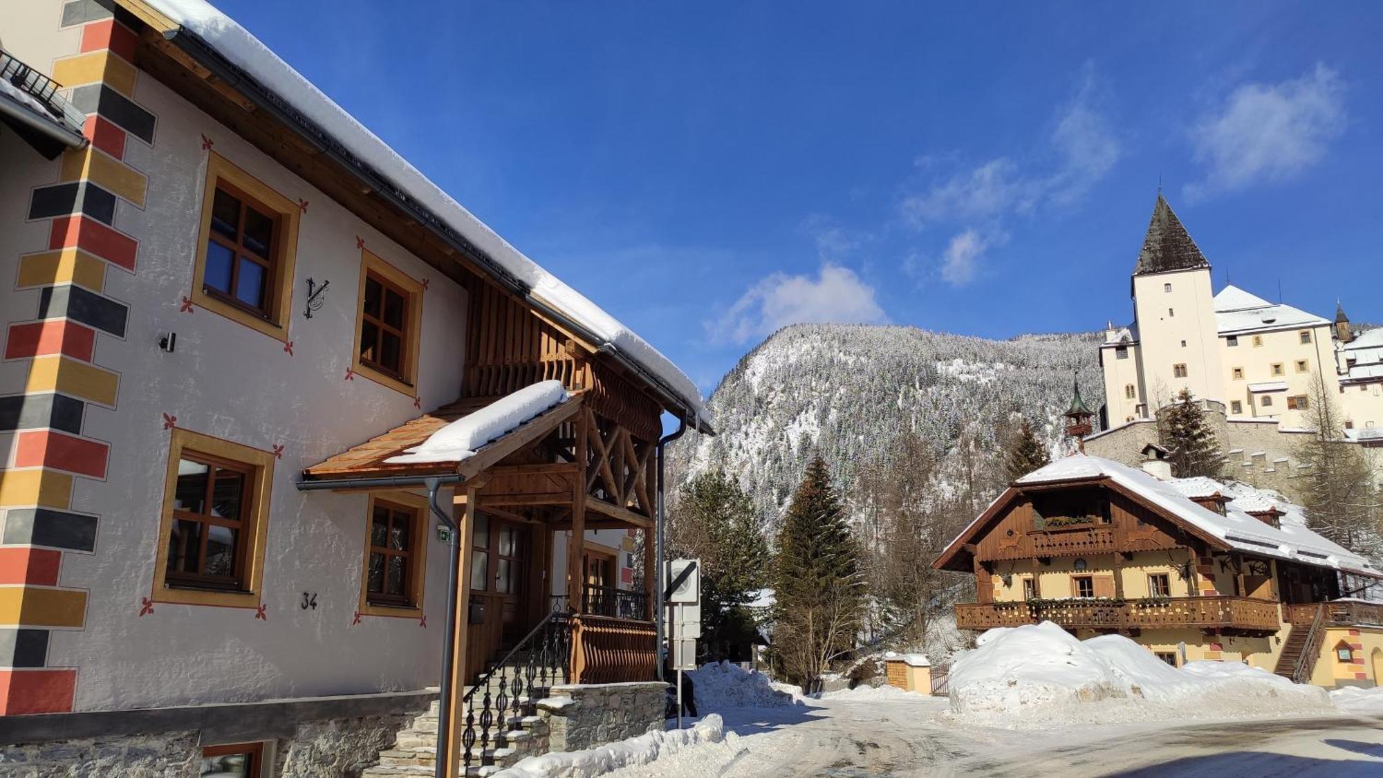 Burglodge Fischerkeusche Mauterndorf  Bagian luar foto